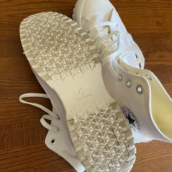 White Converse Lugged 2.0 High Top Platform Sneakers Shoes - Picture 7 of 7